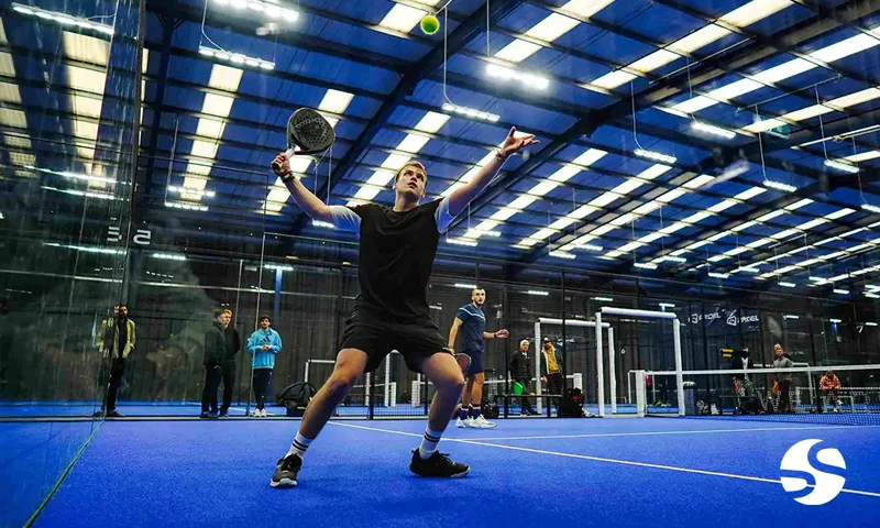 Fidélisation des joueurs de padel — expérience client au sein du club